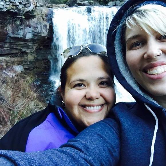 Meet your Posher, Cami - Picture 1 of 1